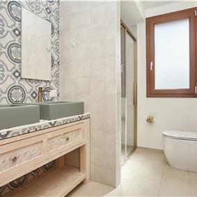 3 bedroom villa with pool near Scopollo, sleeps 6